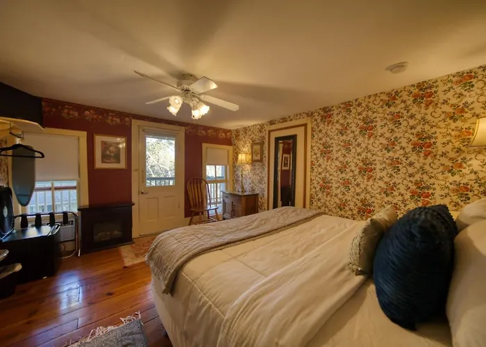 Downtown Primrose Piedmont House Villa Eureka Springs